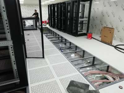 綿陽市中心醫院機房建設與維護服務 構建高效、穩定、安全的醫療信息系統基石